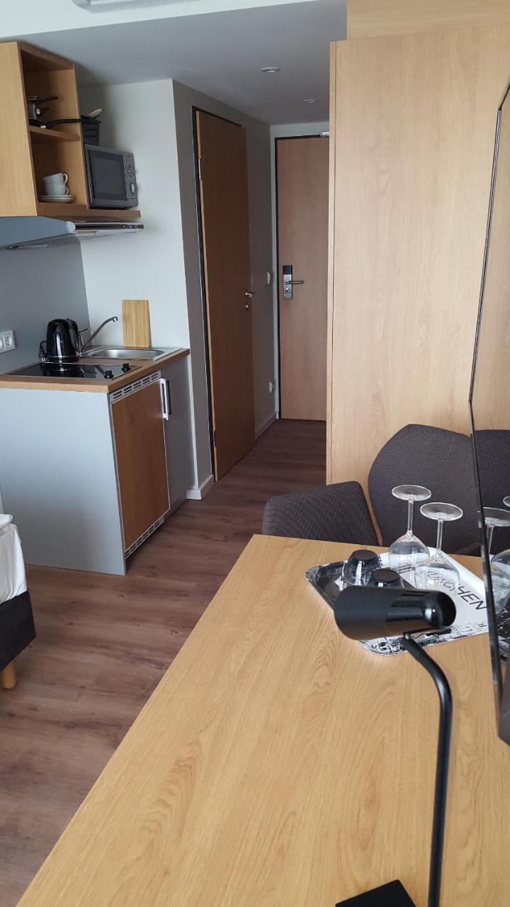 Aparthotel Amh-Wohnen Auf Zeit Grossdorf  Exterior foto